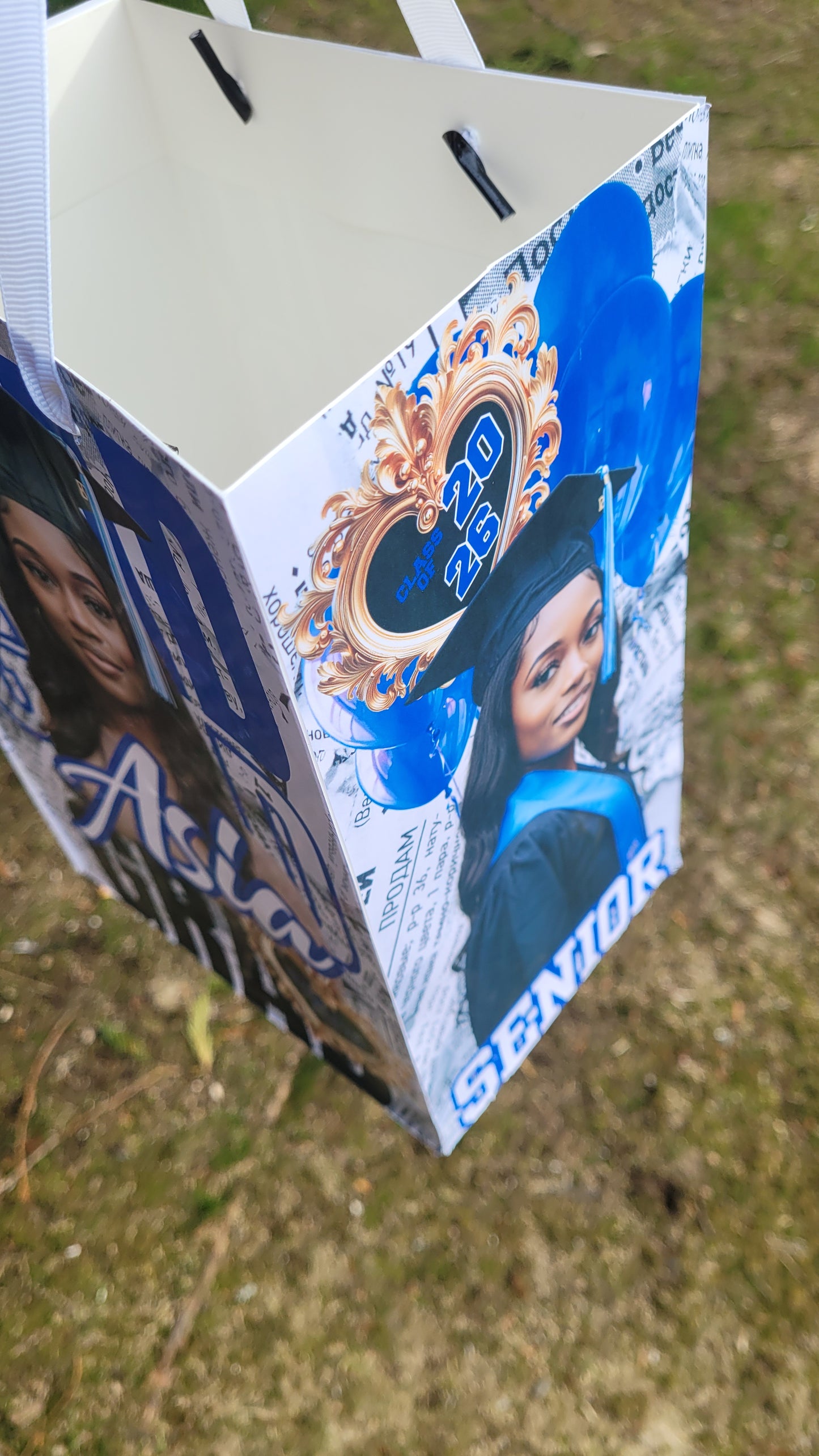 Custom Gift Bags | Birthday Gift Bags | Graduation Gift Bags | Custom Party Gift Bags